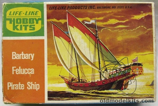 Life-Like Barbary Pirate Felucca Sailing Ship - (ex Pyro), B312-75 plastic model kit